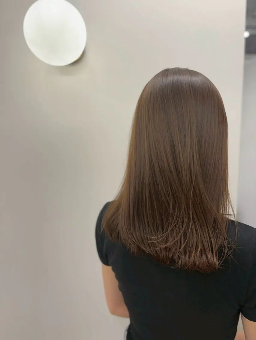 ミディアム カラー カット ヘアカラー トリートメント 渋谷|柔らかカラー 似合わせ🤍rinaのヘアスタイル