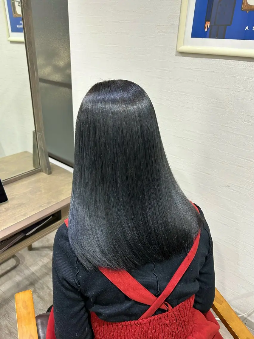 ロング 高評価多数◎ コテ巻きパーマ星明夏のヘアスタイル