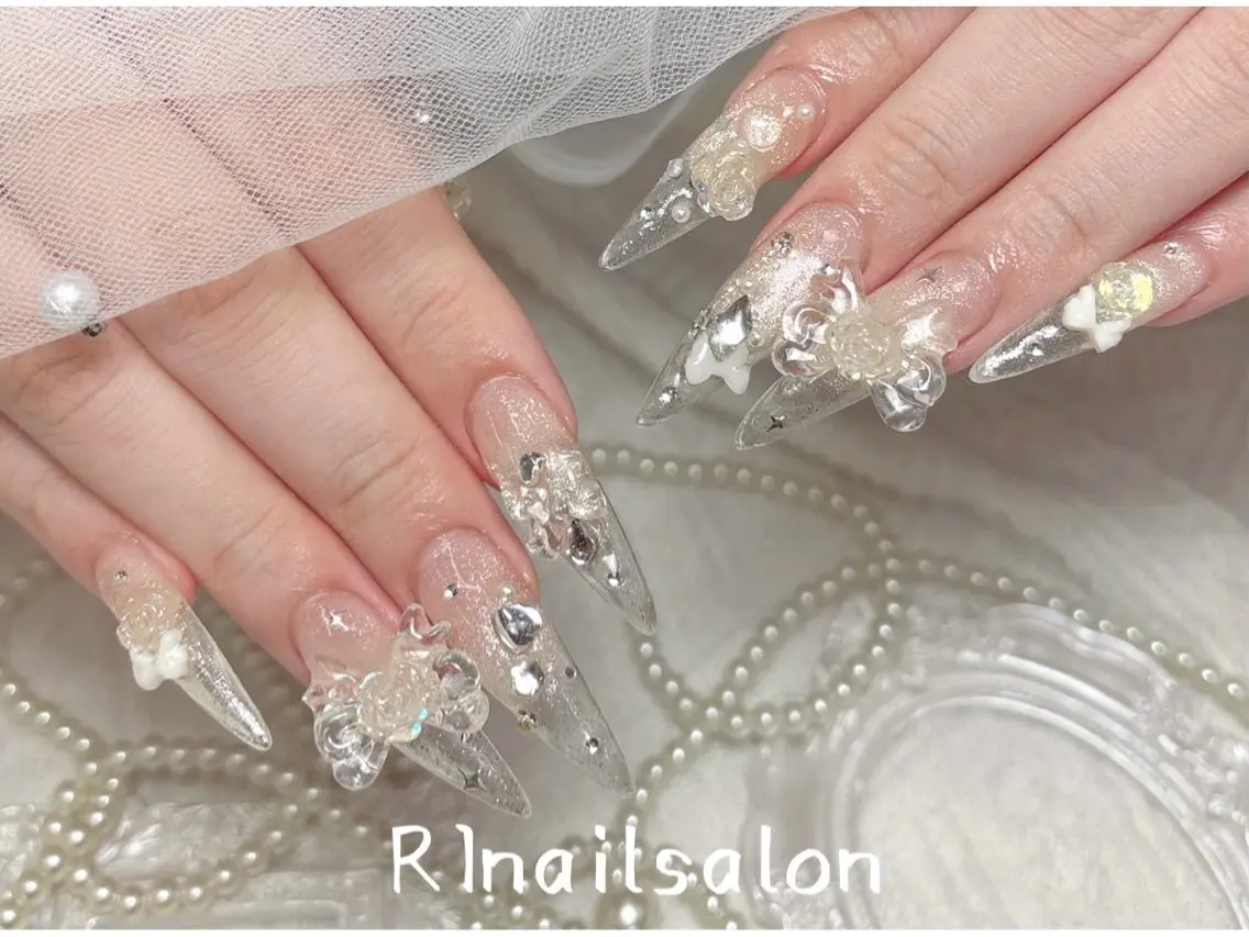 ネイル ジェルネイル 韓国ネイル マグネットネイル 持ち込み ワンカラーネイル ハンドネイル ハンドケア R1🎀Nail💕 池袋東口店のネイルデザイン