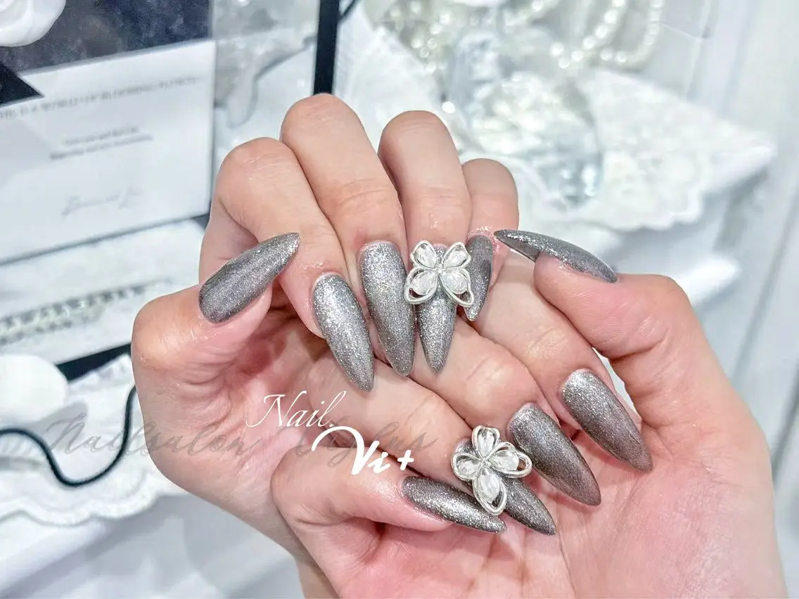 ネイル ハンドネイル ✨Nailsalon Vi+✨のネイルデザイン