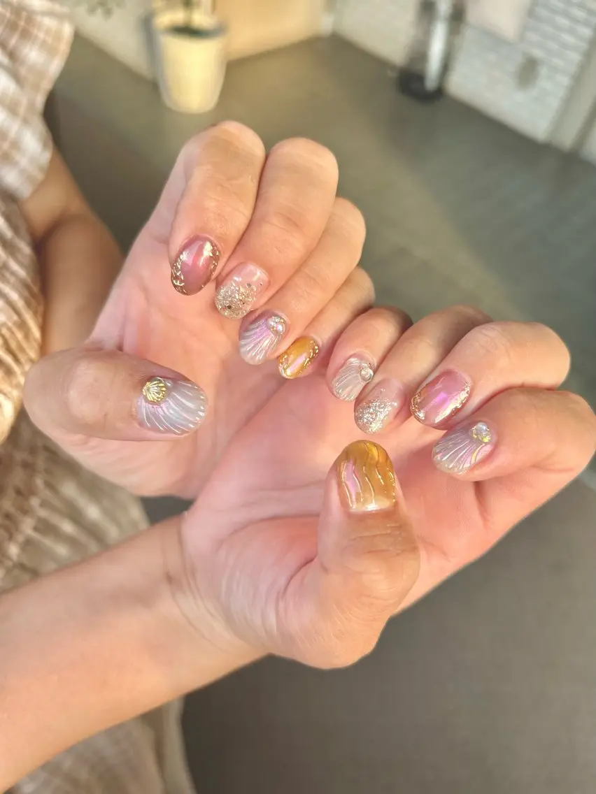 ネイル elu :nail&eyeのネイルデザイン