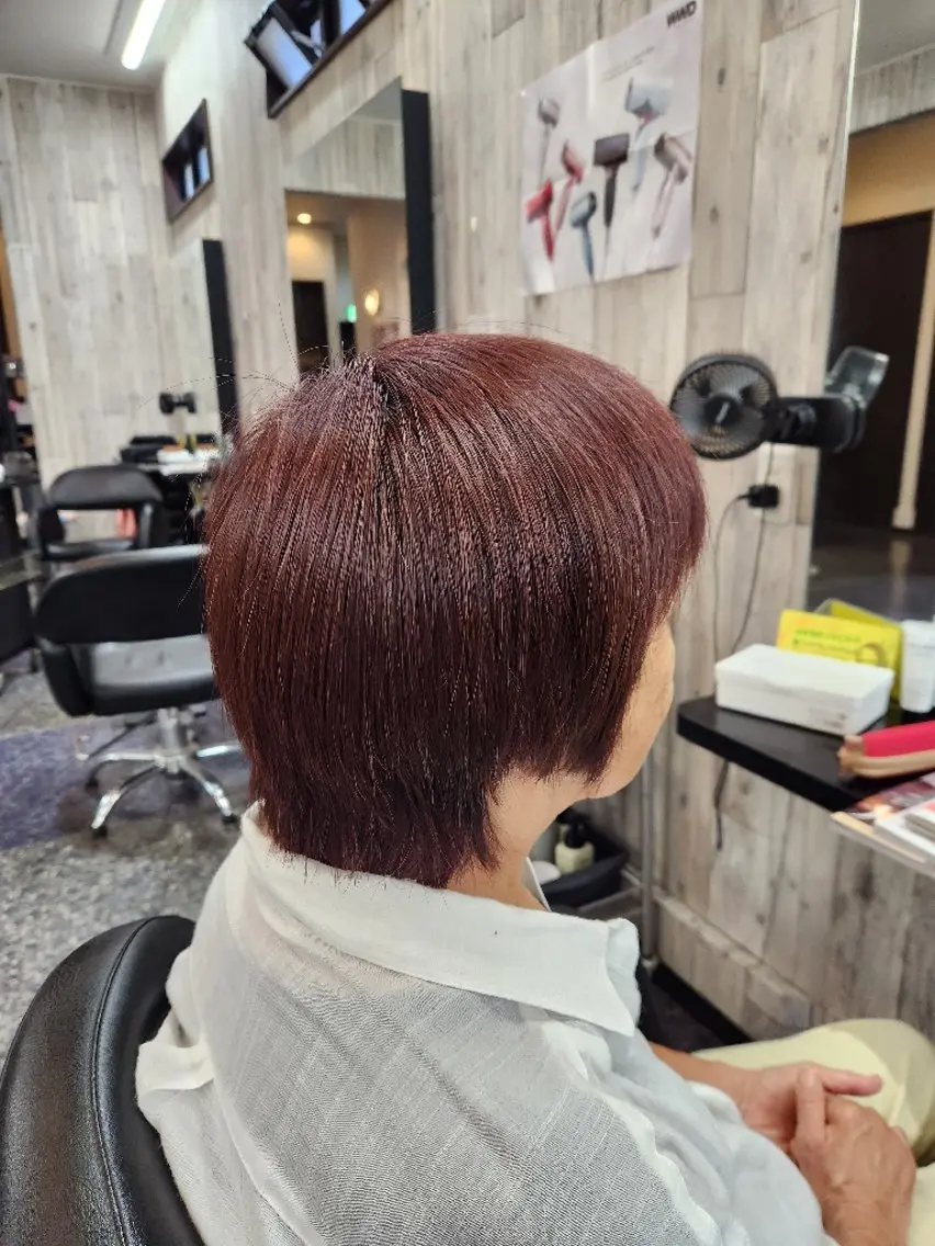 ショート カラー カット ヘアカラー 岩瀬 未来のヘアスタイル