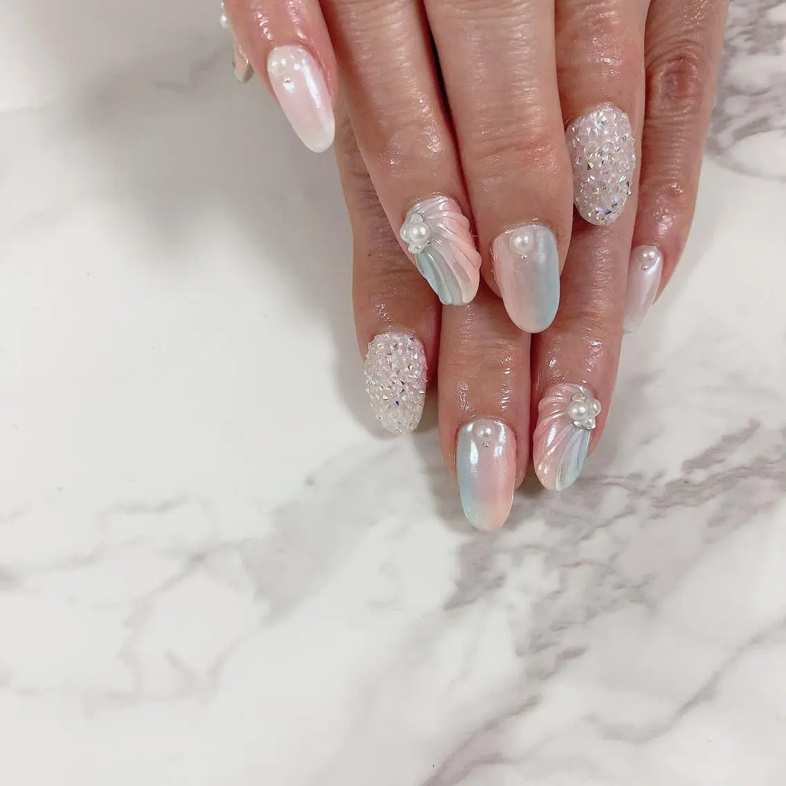 ネイル ミラーネイル ハンドネイル SOL NAILのネイルデザイン