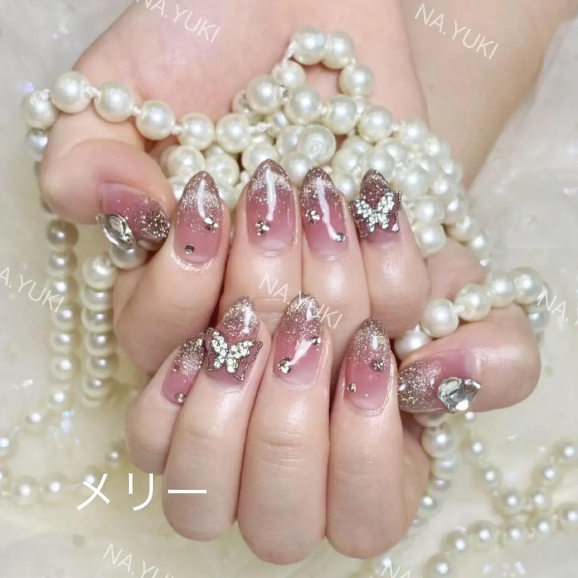 ネイル ハンドネイル ハンドケア 🦋 Queenieのネイルデザイン