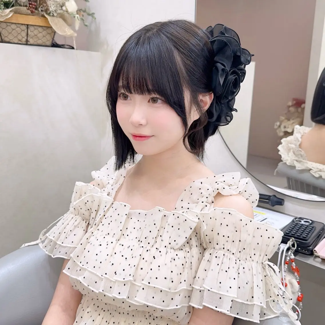 ミディアム シールエクステ ボブ くびれヘア エクステ 顔周りカット カット hina🎀新宿/ エクステ/girlyのヘアスタイル