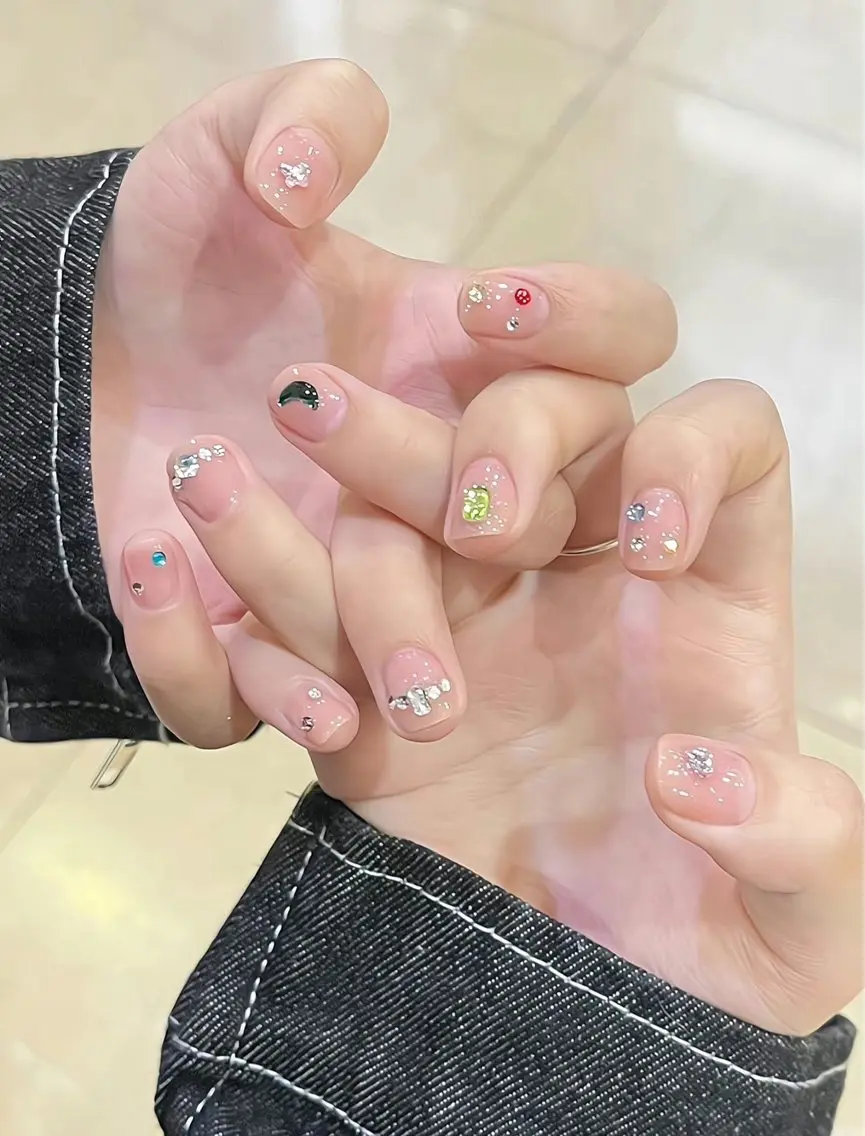 ネイル ハンドネイル 🎀 NaNa_nailのネイルデザイン