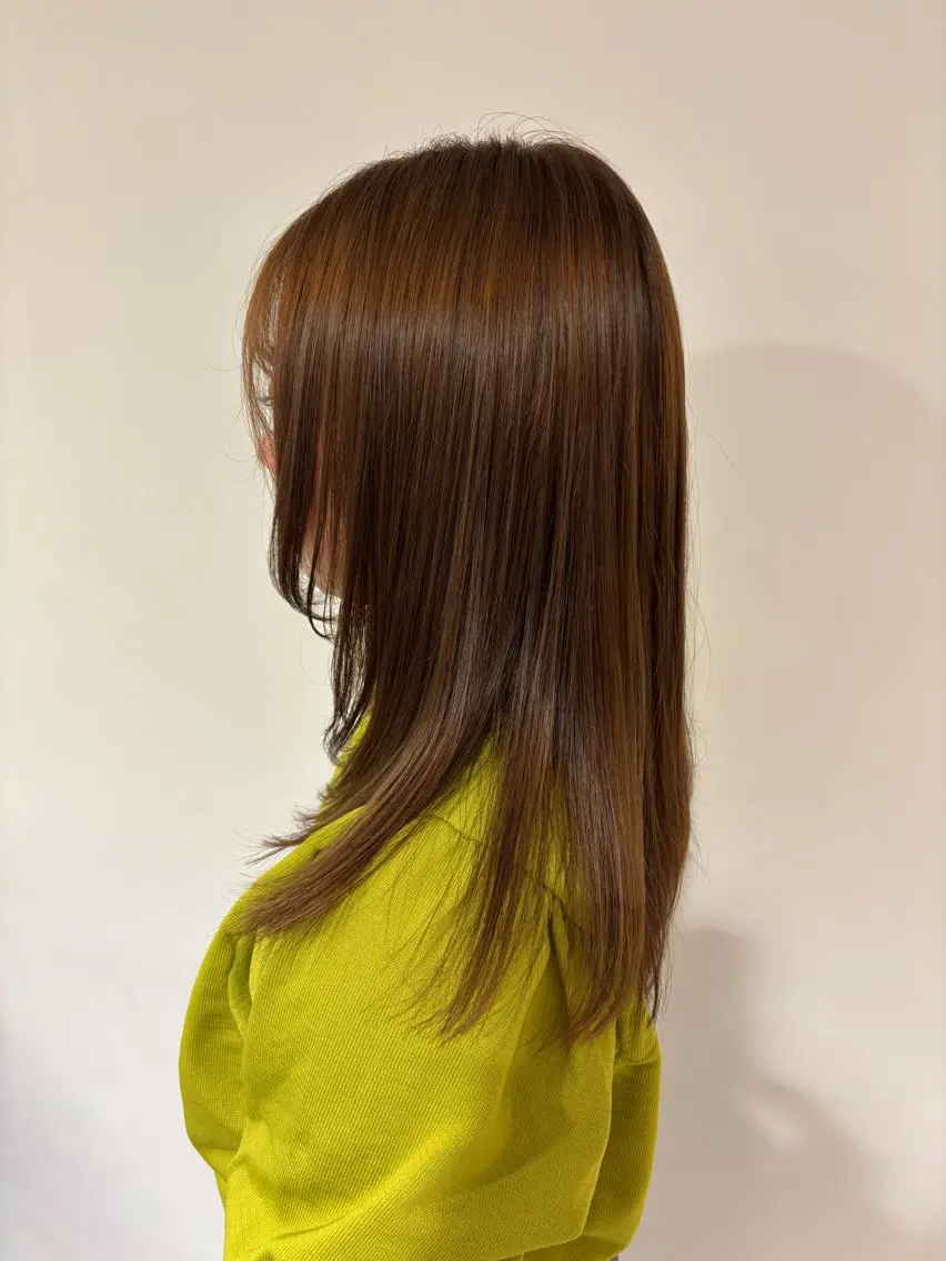 カラー ヘアカラー 白石 歩真のヘアスタイル