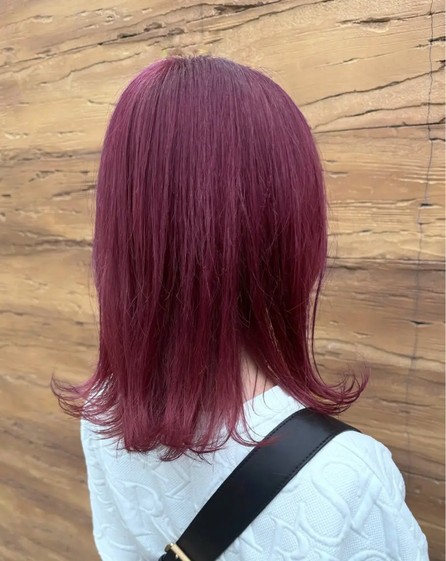 カラー 秋山 俊のヘアスタイル
