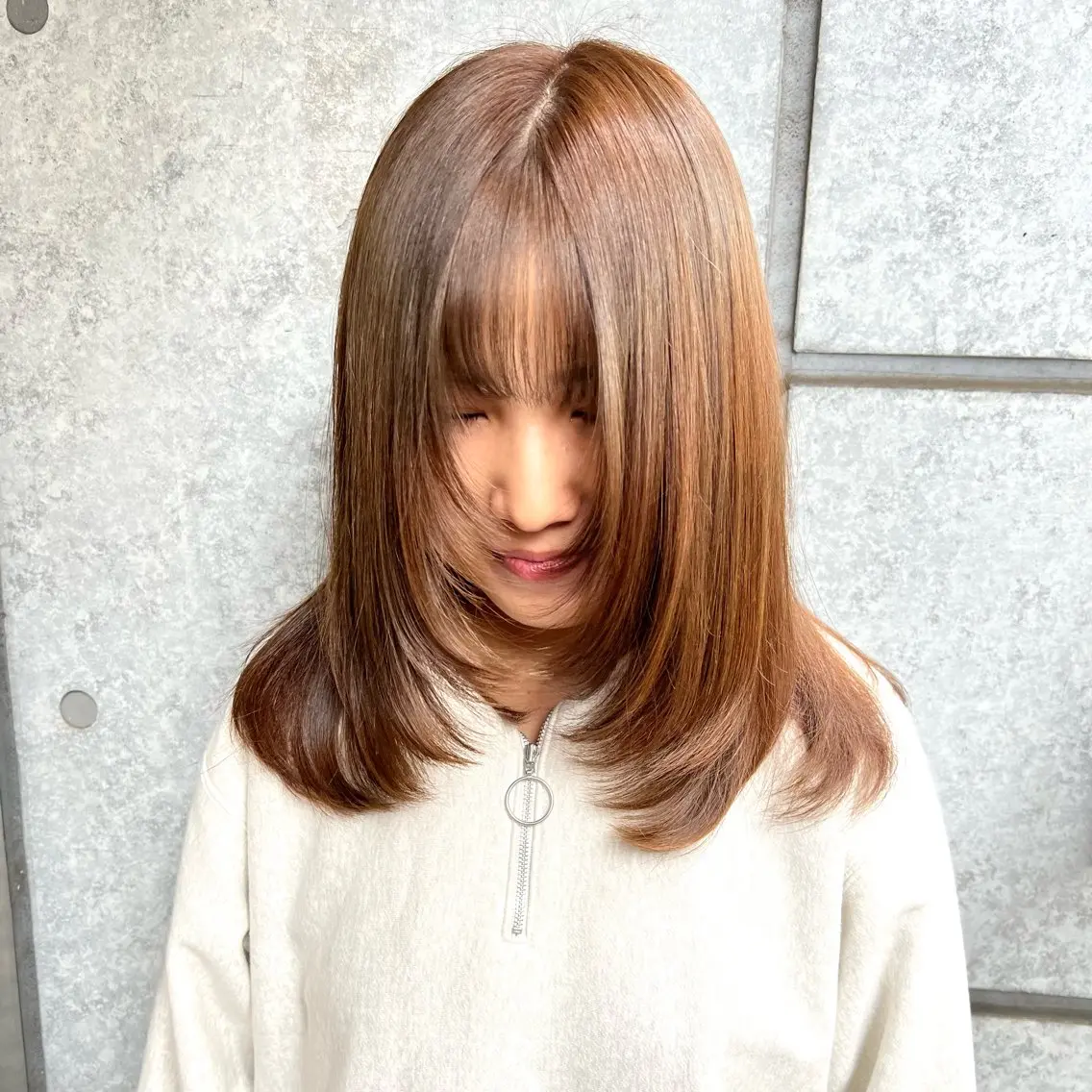 ミディアム カラー カット ヘアカラー トリートメント 癖毛救済✂️ボブ /髪質改善ストレートのヘアスタイル
