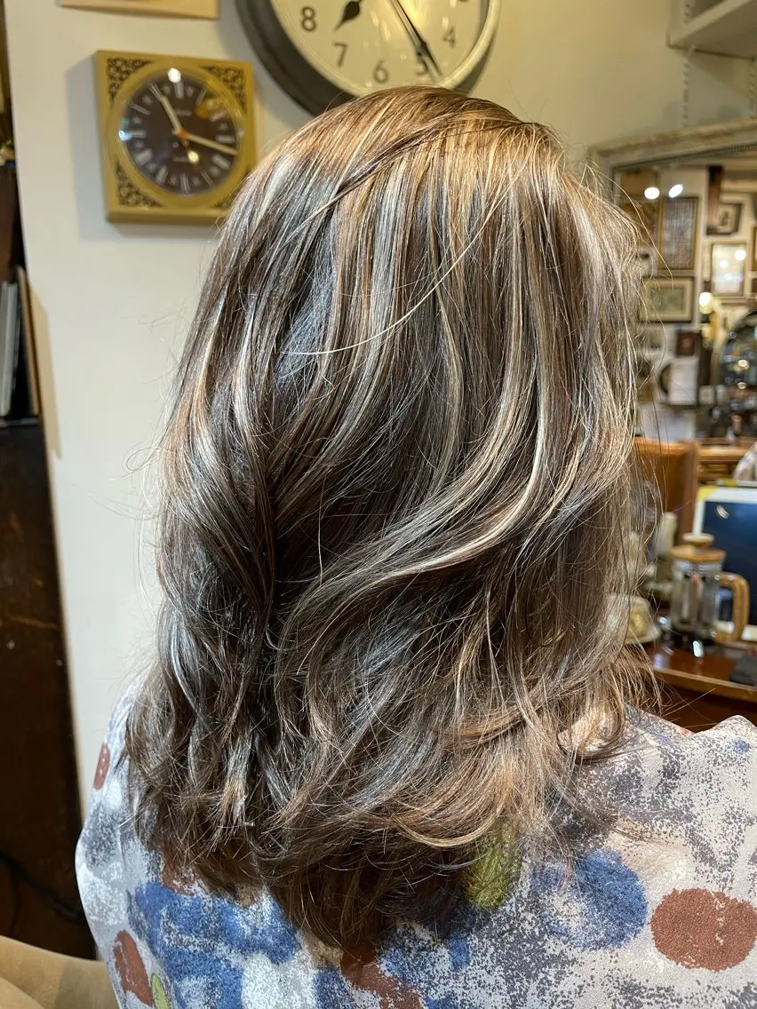ミディアム カラー ヘアアレンジ モデル募集中 🫧虹心🫧のヘアスタイル
