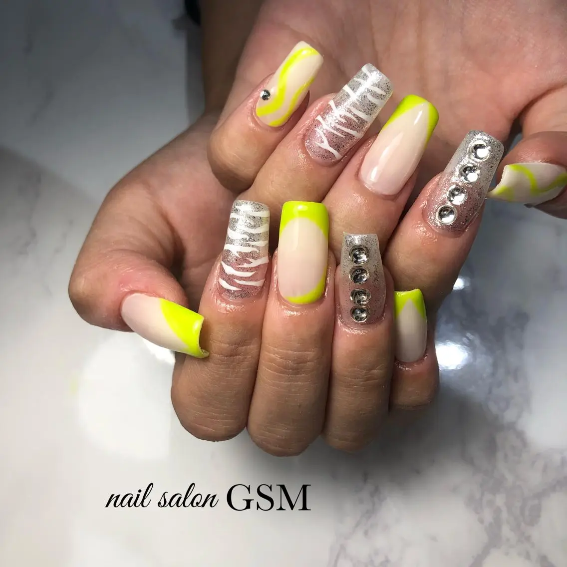 ネイル 長さ出し ハンドネイル nail salon GSMのネイルデザイン