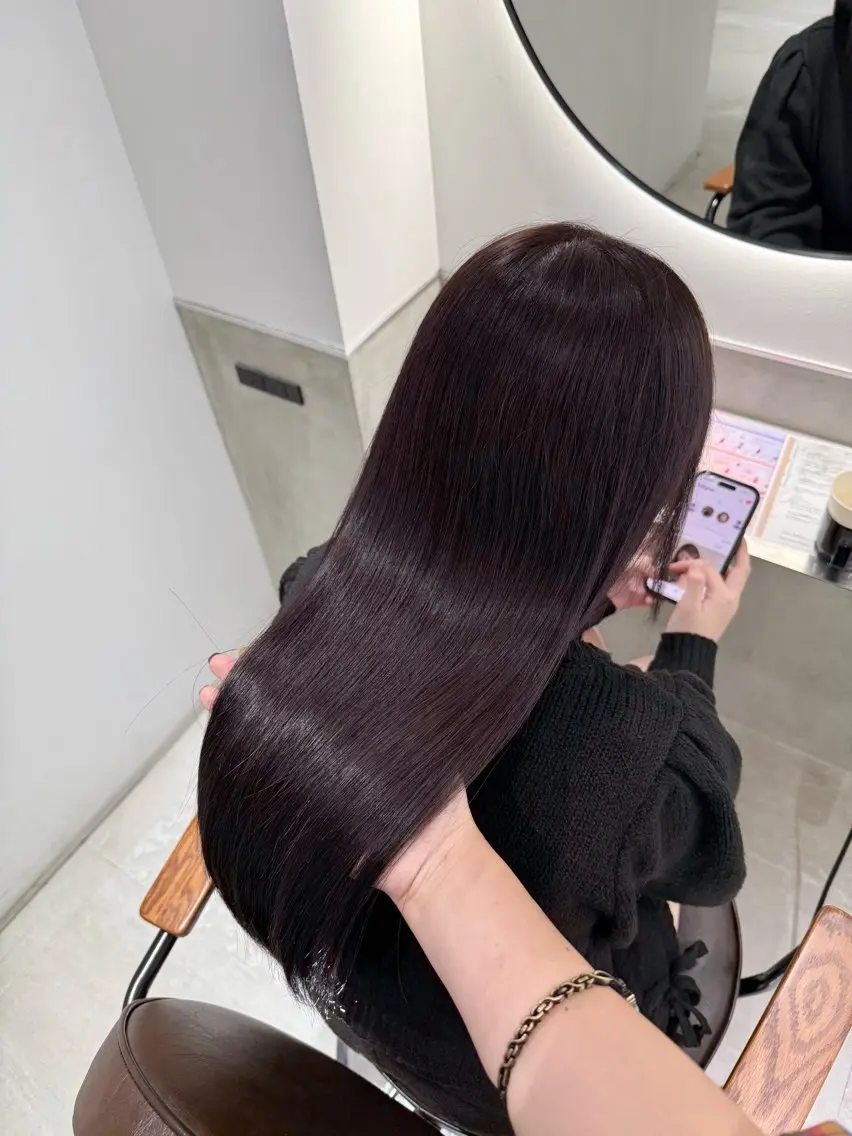ロング 髪質改善 トリートメント ヘアカラー トリートメント 艶髪カラー🫧 髪質改善🪽萩原のヘアスタイル