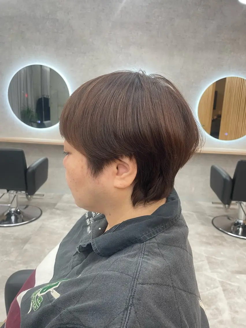 ショート 奥野JAPAN🌈 艶髪カラーのヘアスタイル