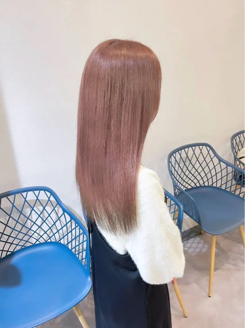 カット+インナーブリーチ+透明感カラー+トリートメントの写真