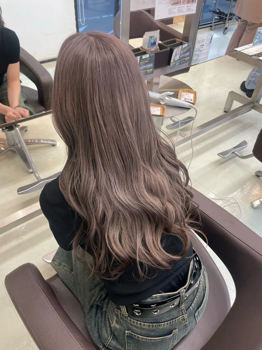 ロング カラー 透明感カラー グレージュ ✨似合わせ特化美容師 WILL上村 拳吾のヘアスタイル