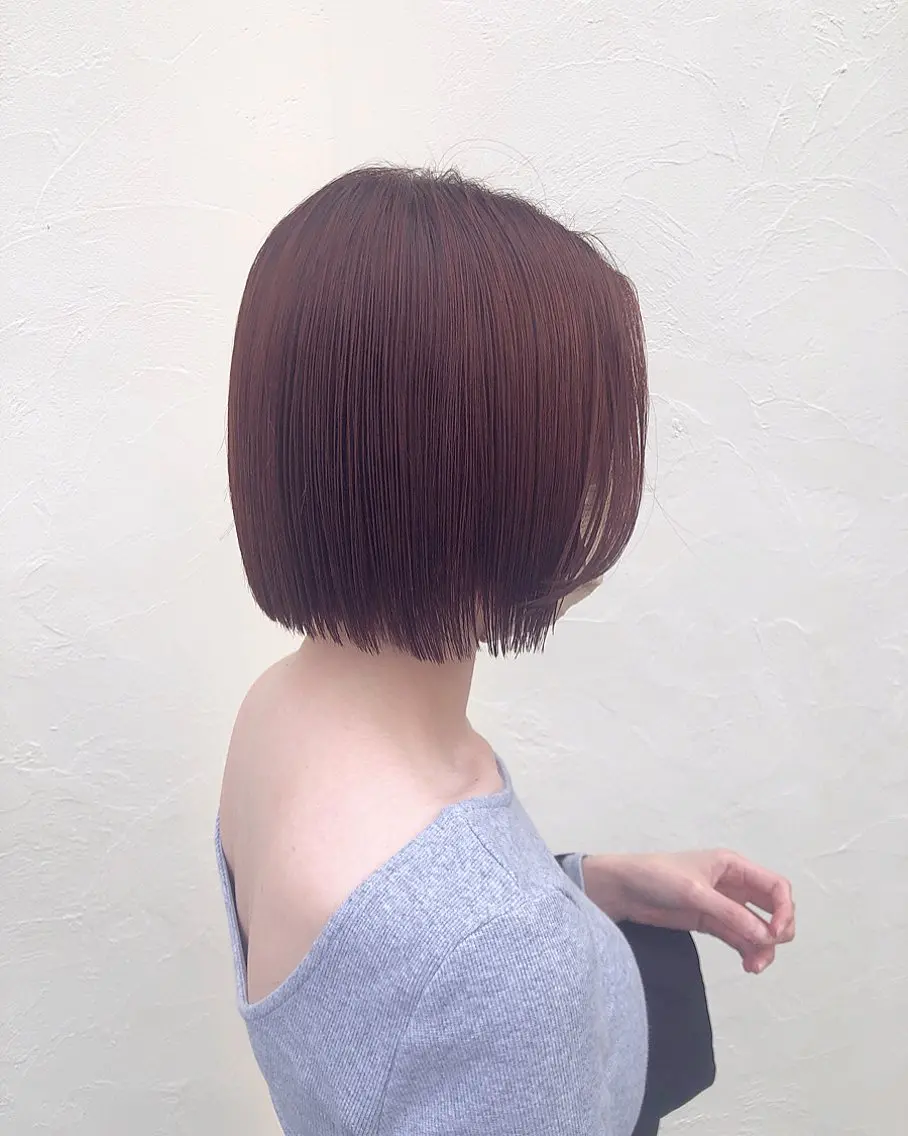 ショート カラー パーマ ヘアアレンジ 切りっぱなしボブ ブリーチ グレージュ ラベンダーカラー ラベンダーグレージュ 【ツヤ髪美容師】 ツダケイスケのヘアスタイル