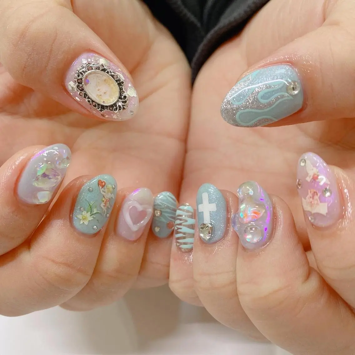 ネイル 持ち込み nail salonのネイルデザイン