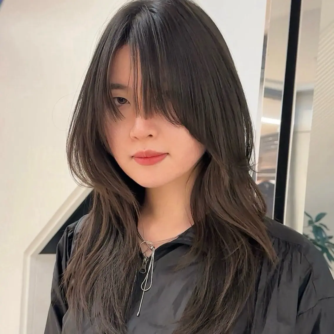 ロング 出仙 拓巳のヘアスタイル