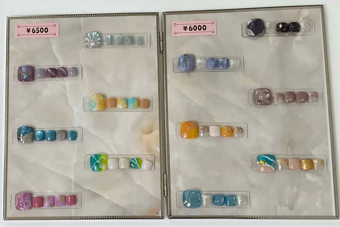 ネイル フットネイル フットネイル Nailsalon Nearのネイルデザイン
