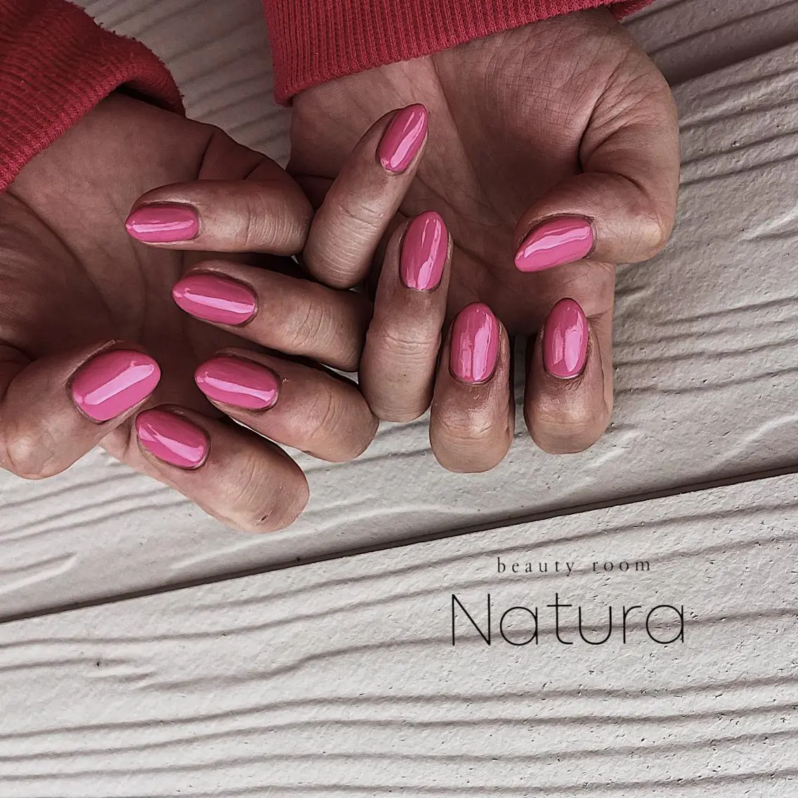 ネイル マツエク・マツパ アイブロウ ハンドネイル beautyroom Naturaのネイルデザイン