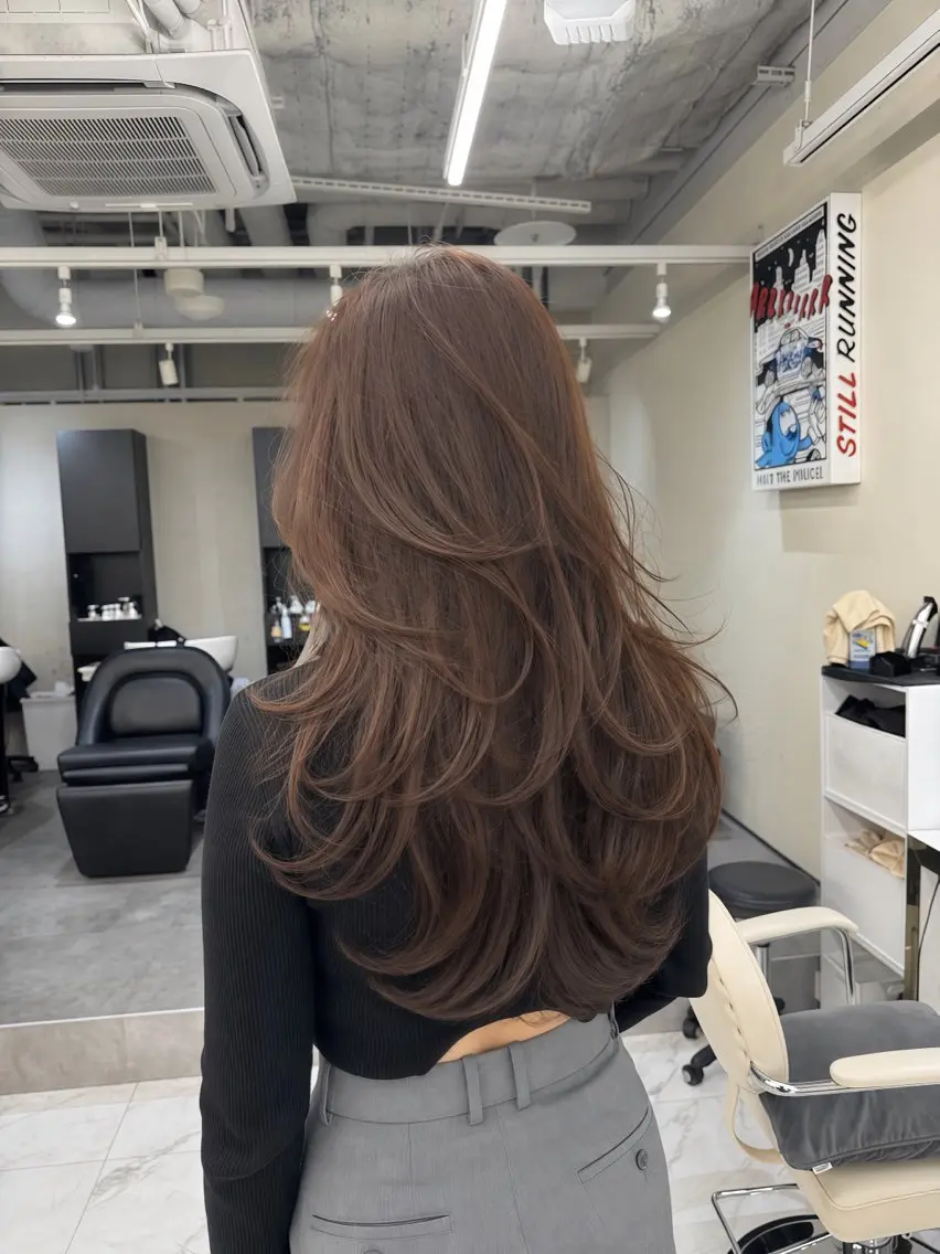 ロング カラー ヘアアレンジ ブラウンカラー レイヤーカット 似合わせカット カット ヘアカラー トリートメント 髪質改善×レイヤー 🫧松野力也のヘアスタイル