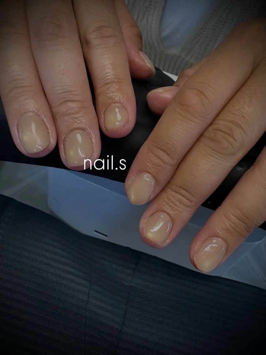 ネイル マグネットネイル オフィスネイル ショートネイル シンプルネイル ハンドネイル nail.s misatoのネイルデザイン