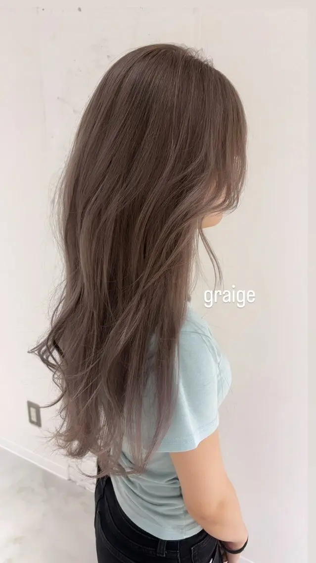 ロング カラー カット ヘアカラー 🍓ブリーチカラー 🎀nene🍓のヘアスタイル