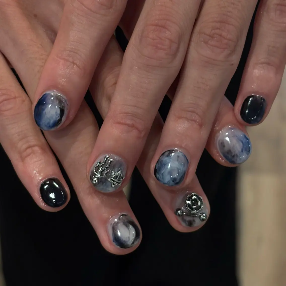 ネイル ハンドネイル フットネイル yuri / 個性派nailのネイルデザイン