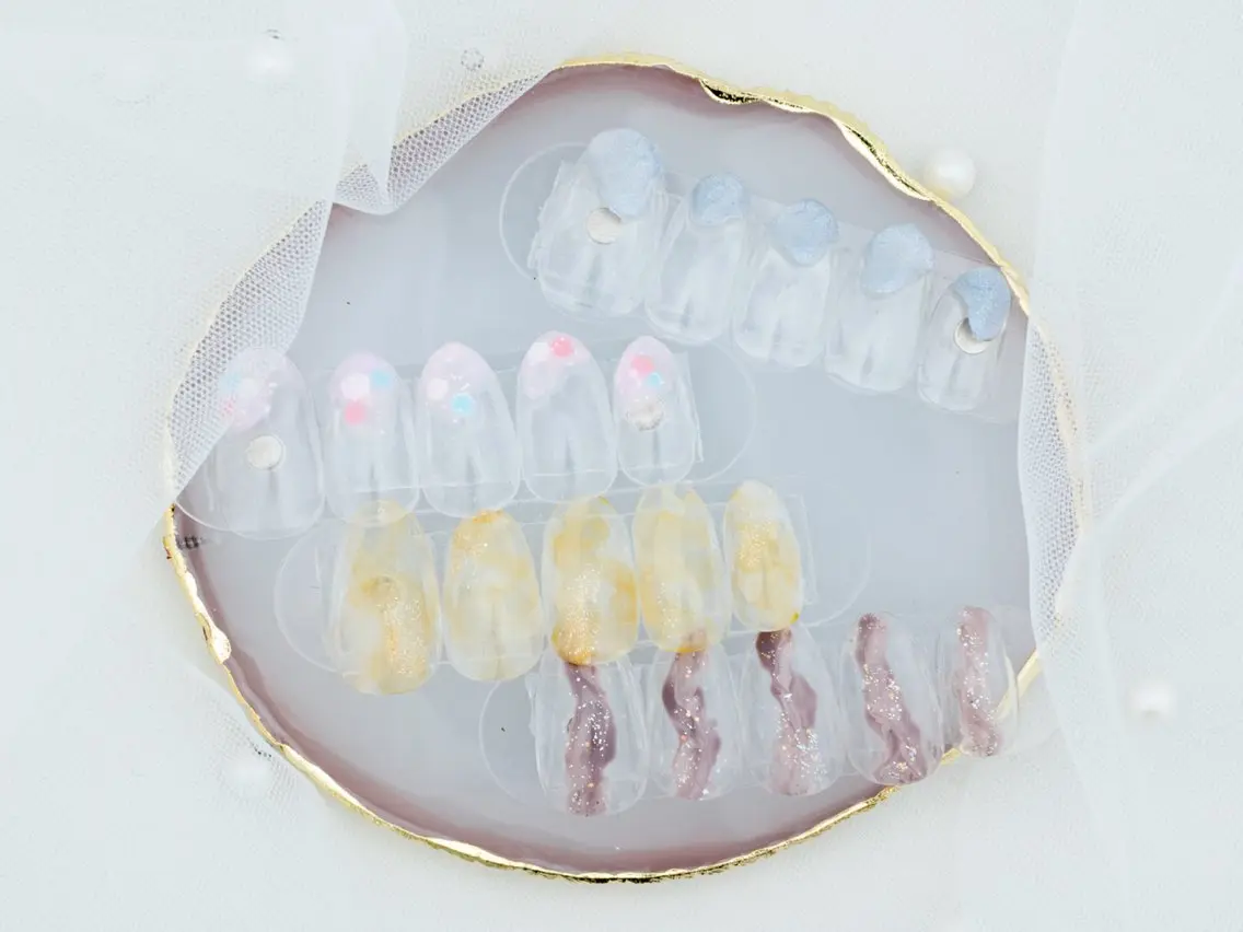 ネイル ジェルネイル マグネットネイル ニュアンスネイル パラジェル シンプルネイル ハンドネイル Nail Neige🐈🌙のネイルデザイン