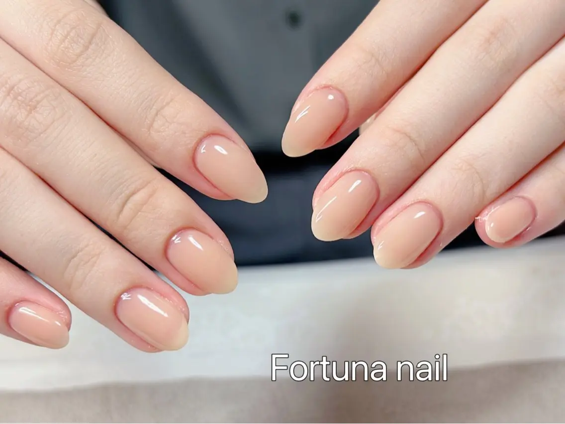 ネイル Nail •Head スパFortunaのネイルデザイン