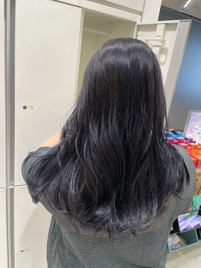 カラー 内田 涼風のヘアスタイル