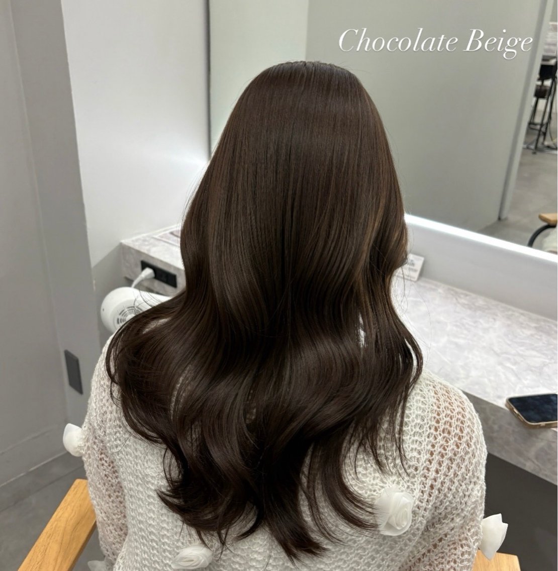 ミディアム カラー ヘアカラー トリートメント 🩵巻ける縮毛/透明 感カラー/ひな🩵のヘアスタイル