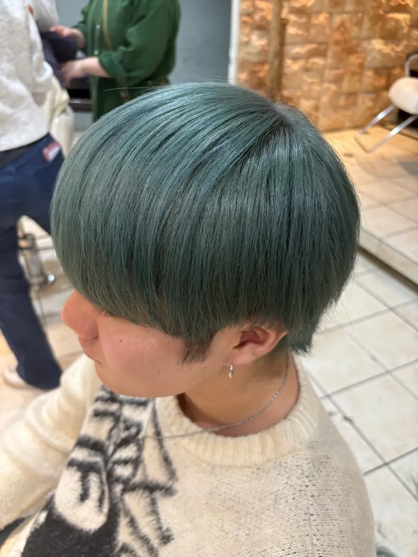カラー メンズ カット ヘアカラー メンズ😎モテヘア ♠️しおり♠️のヘアスタイル