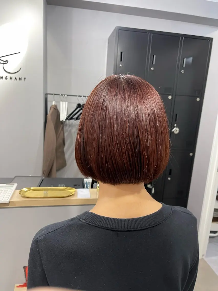 ショート カラー ブラウンカラー ピンクカラー ピンクブラウン ボブ Kamie みかじりのヘアスタイル