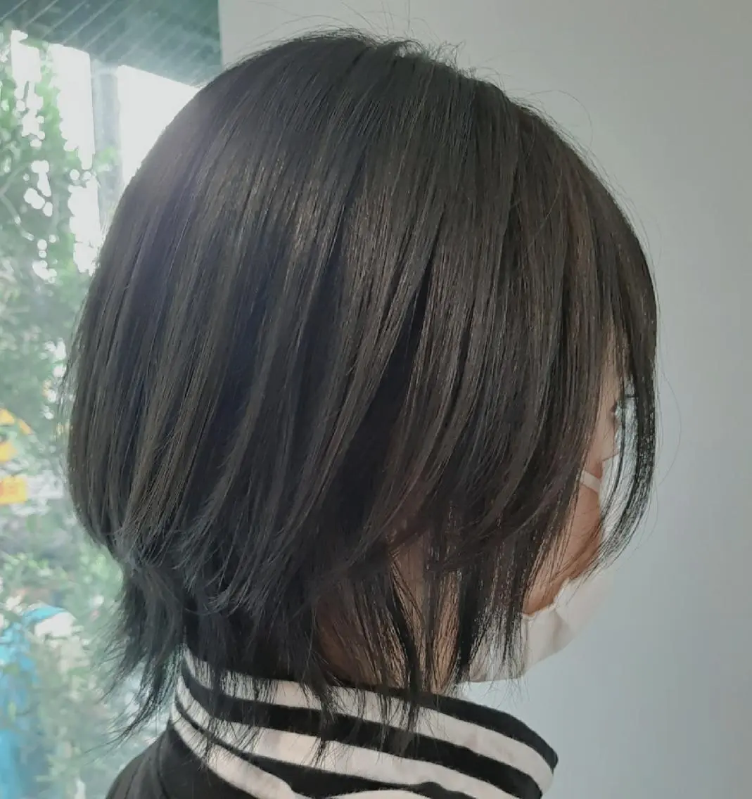 ショート ショートヘア ウルフカット はらだ ともこ☺︎のヘアスタイル