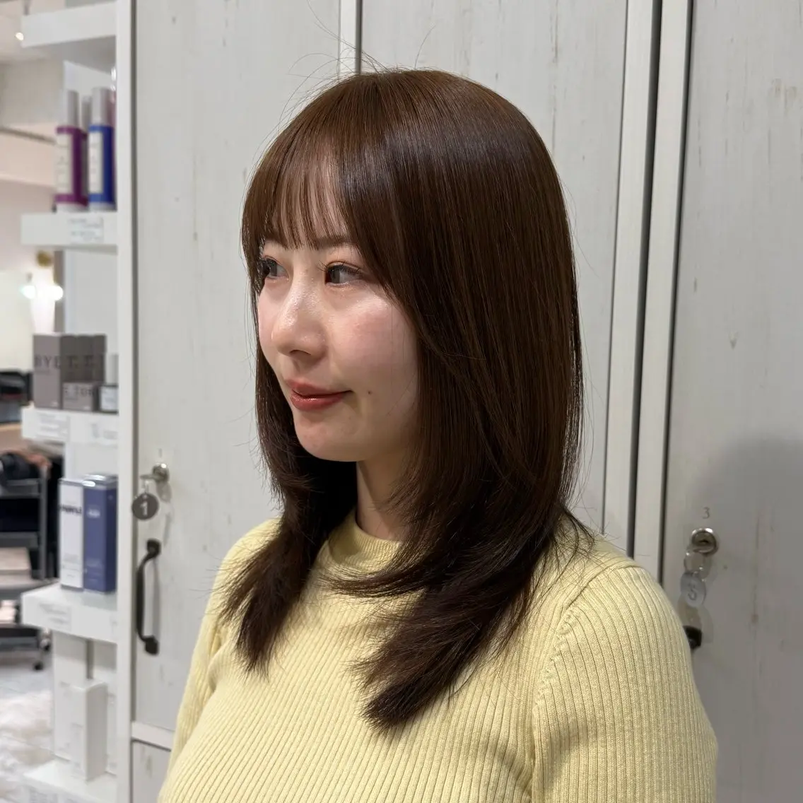 セミロング カラー ブリーチ ブラウンカラー 透明感カラー ココアブラウン デザインカラー ヘアカラー トリートメント sayuri /大阪・心斎橋美容師のヘアスタイル