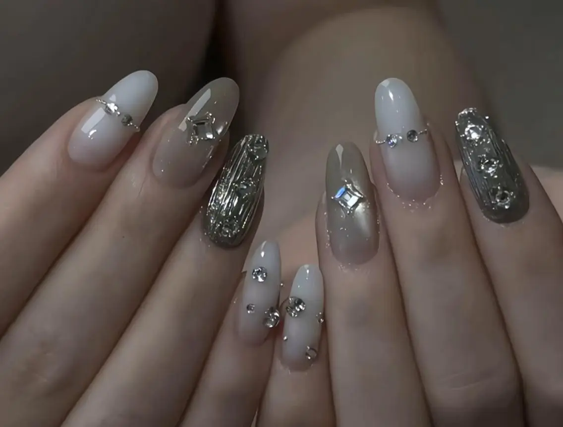 ネイル ハンドネイル 🎀 NaNa_nailのネイルデザイン