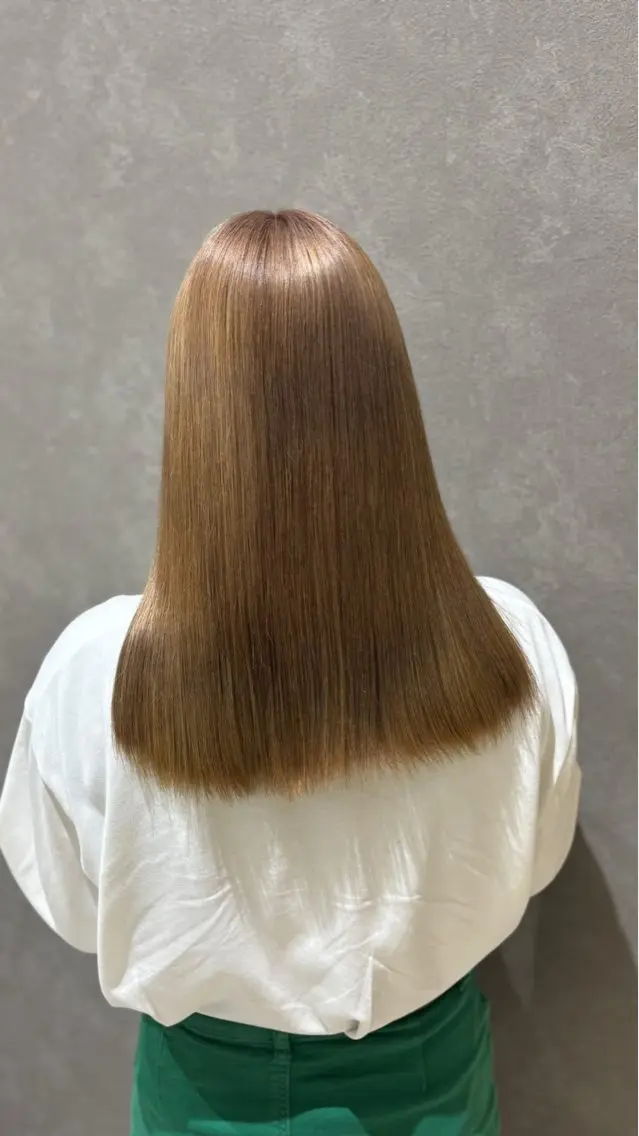 セミロング カラー ヘアカラー HRABRA ゆづきのヘアスタイル
