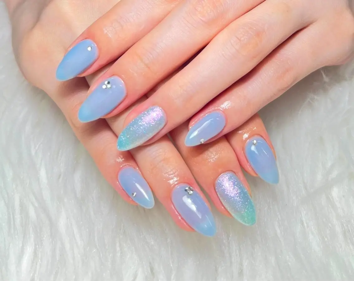 ネイル AURA NAIL 上前津のネイルデザイン