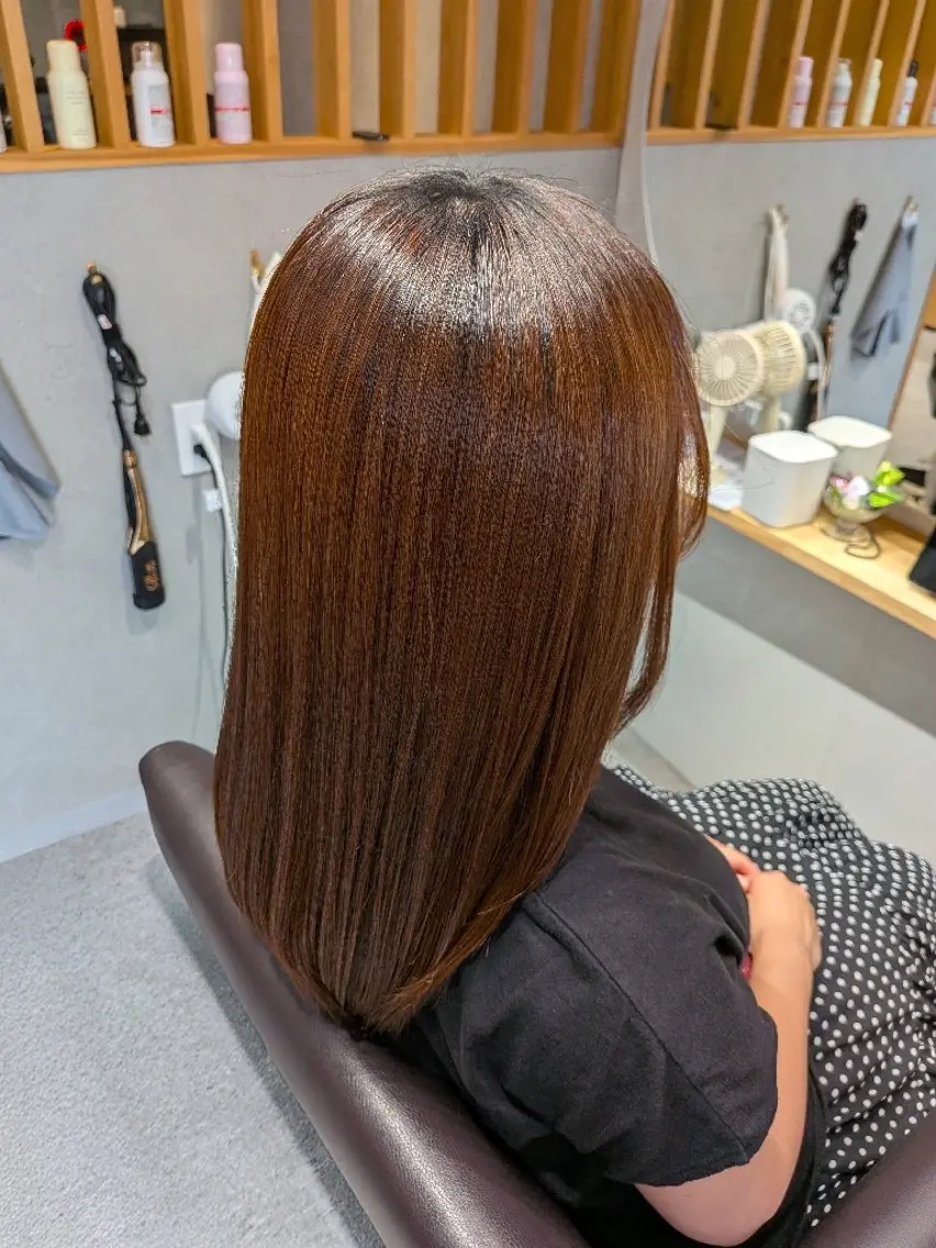 セミロング 髪質改善 縮毛矯正 トリートメント カット 縮毛矯正 トリートメント ママ美容師👶 髪質改善✨️木村倫子のヘアスタイル