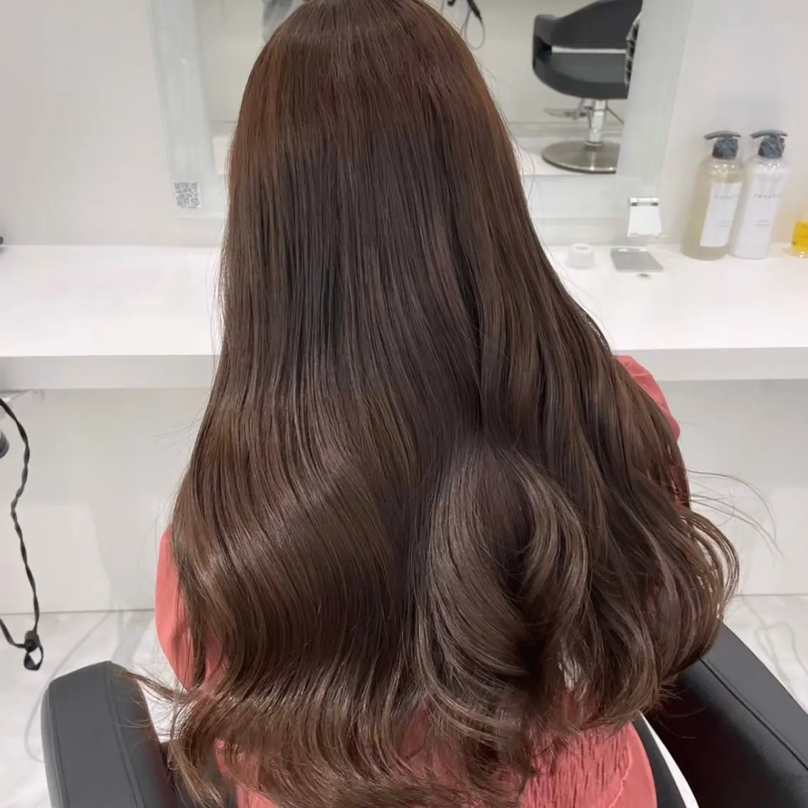 カラー 🤍ブリーチなし ブラウンhimi🤍のヘアスタイル