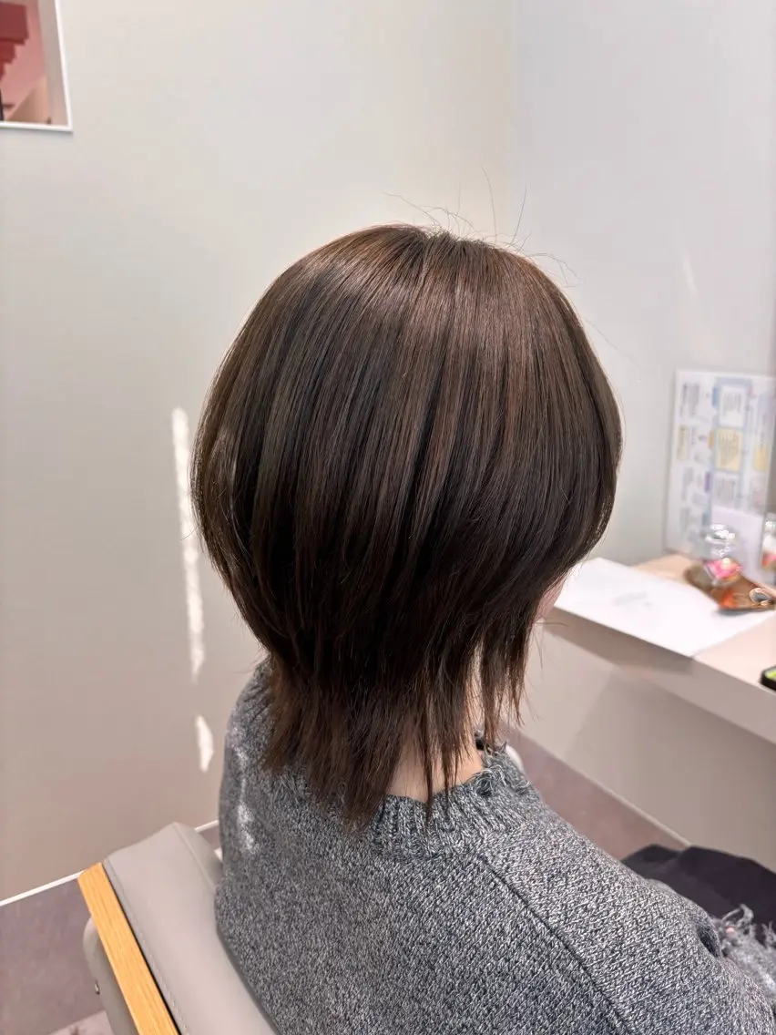 ショート カラー 大山 真衣のヘアスタイル