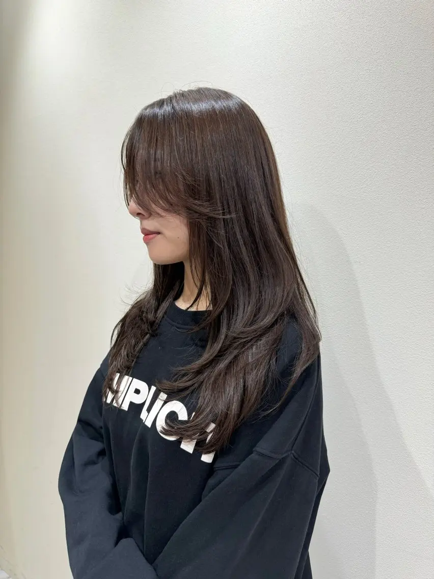 ロング カラー ヘアアレンジ カット ヘアカラー トリートメント レイヤーカット🤍 RINAのヘアスタイル