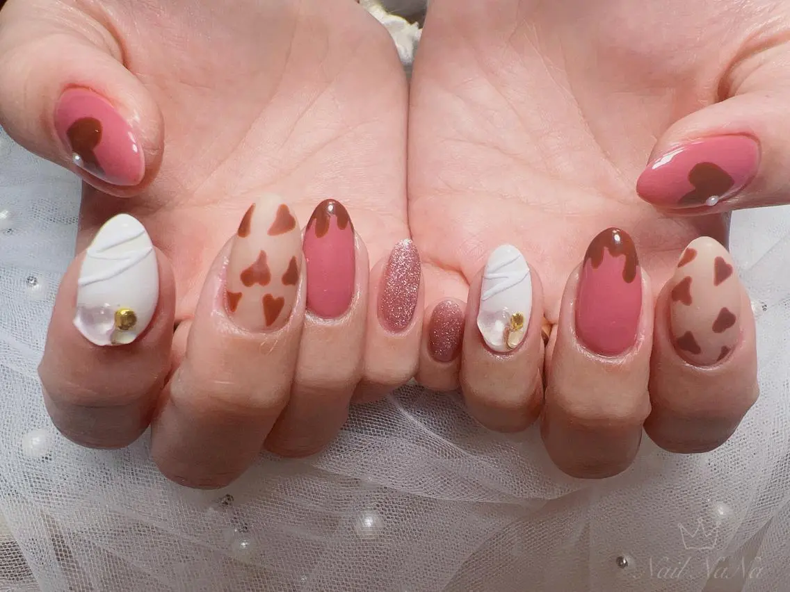 ミディアム カラー ネイル ハート バレンタイン Nail NaNaのネイルデザイン