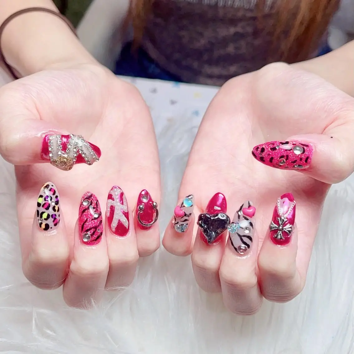 ネイル ハンドネイル Rosy Nail Galleryのネイルデザイン