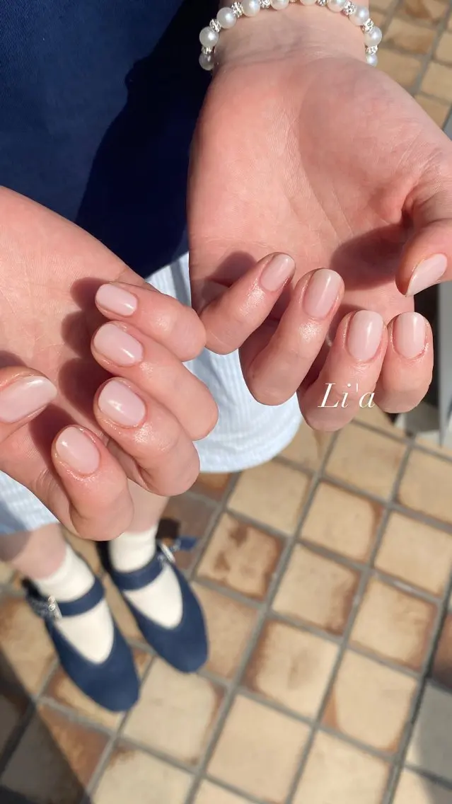 ネイル ワンカラーネイル Li'a AYAKAのネイルデザイン