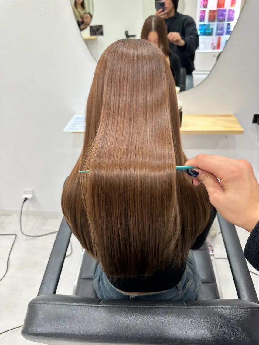 ロング カラー ベージュカラー ブリーチ 透明感カラー ダブルカラー ブリーチなしカラー カット ヘアカラー トリートメント ✨艶髪・髪質改善✨ 大泉翔/店長のヘアスタイル