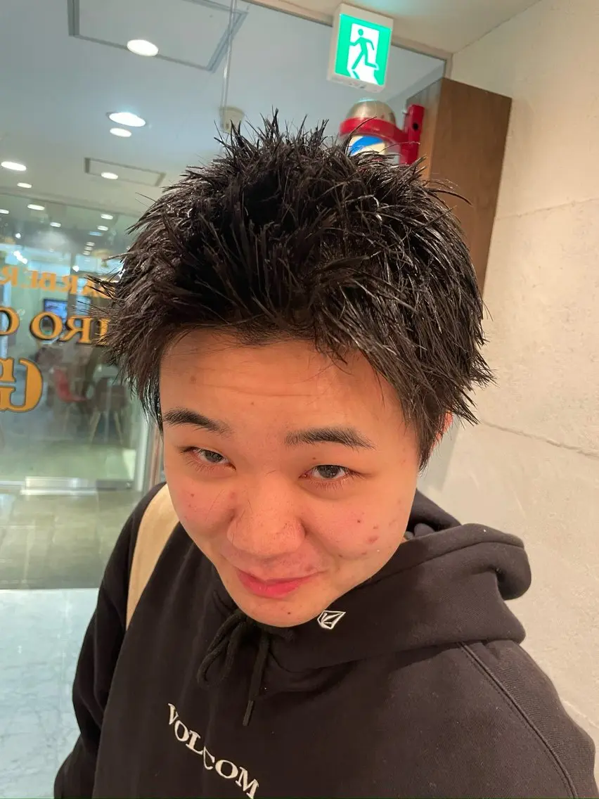 ショート メンズ スパイキーショート ショートヘア 藤井 響のヘアスタイル