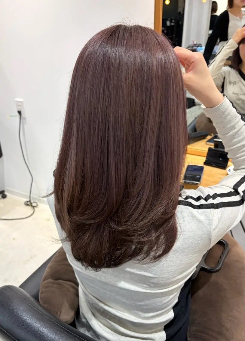 セミロング カラー ベージュカラー ラベンダーカラー ラベンダーベージュ ヘアカラー トリートメント ここね/透明感 カラー/ナチュラルのヘアスタイル