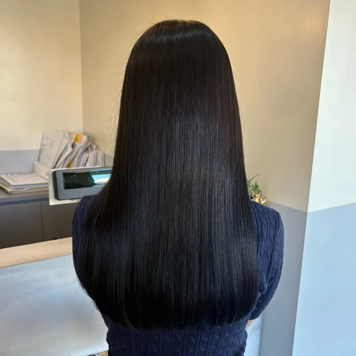 ロング カラー 透明感カラー ヘアカラー 伊藤 紗優のヘアスタイル